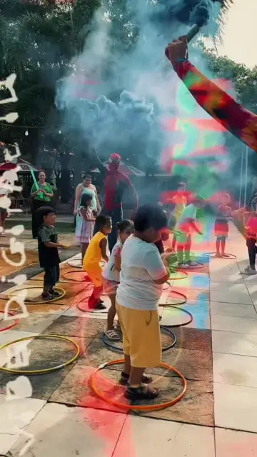 Превью шаблона «Holi Party Kids»