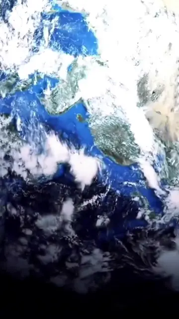 Превью шаблона «Earth Zoom Effect»