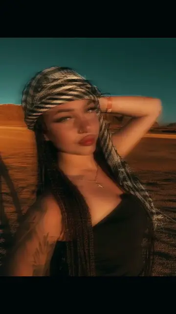 Превью шаблона «aesthetic blur»